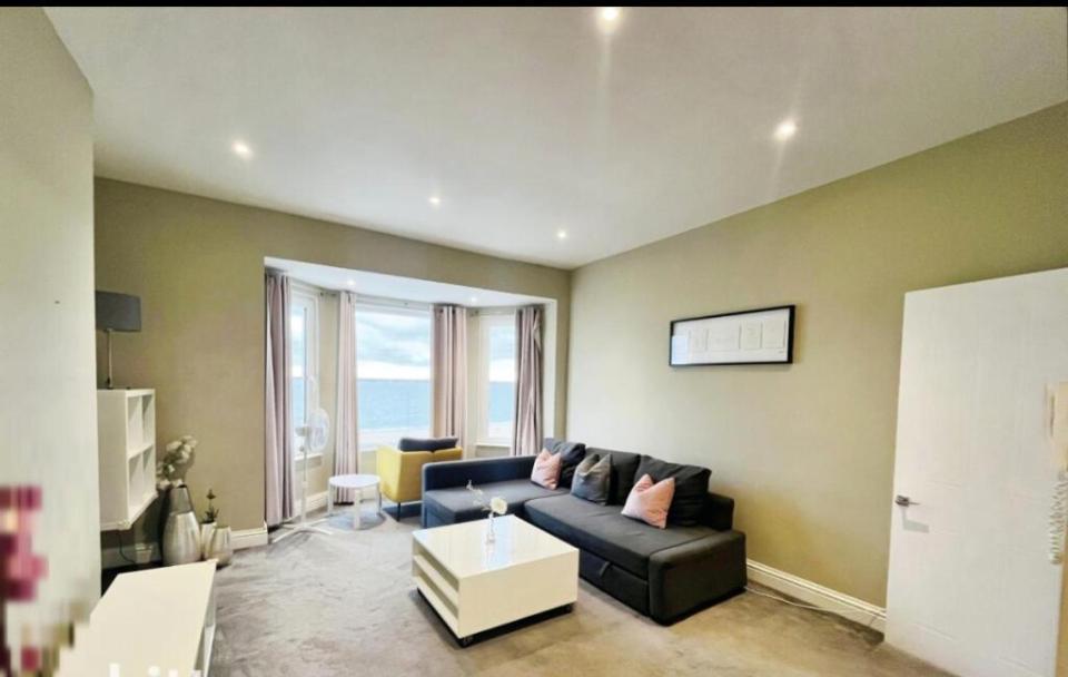Stones Throw From The Beach - Stunning Sea View Portsmouth Kültér fotó