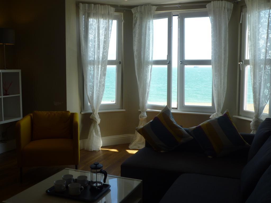 Stones Throw From The Beach - Stunning Sea View Portsmouth Kültér fotó